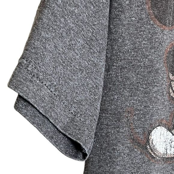 Disney world mens medium mickey mouse does it make me look cheesy distressed tee - Picture 5 of 9